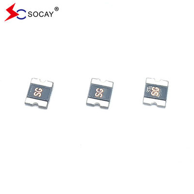 PPTC SMD Fuse giữ hiện tại có thể đặt lại 0.5A Điện áp định số 16Vmax 0.6W Điện năng điển hình